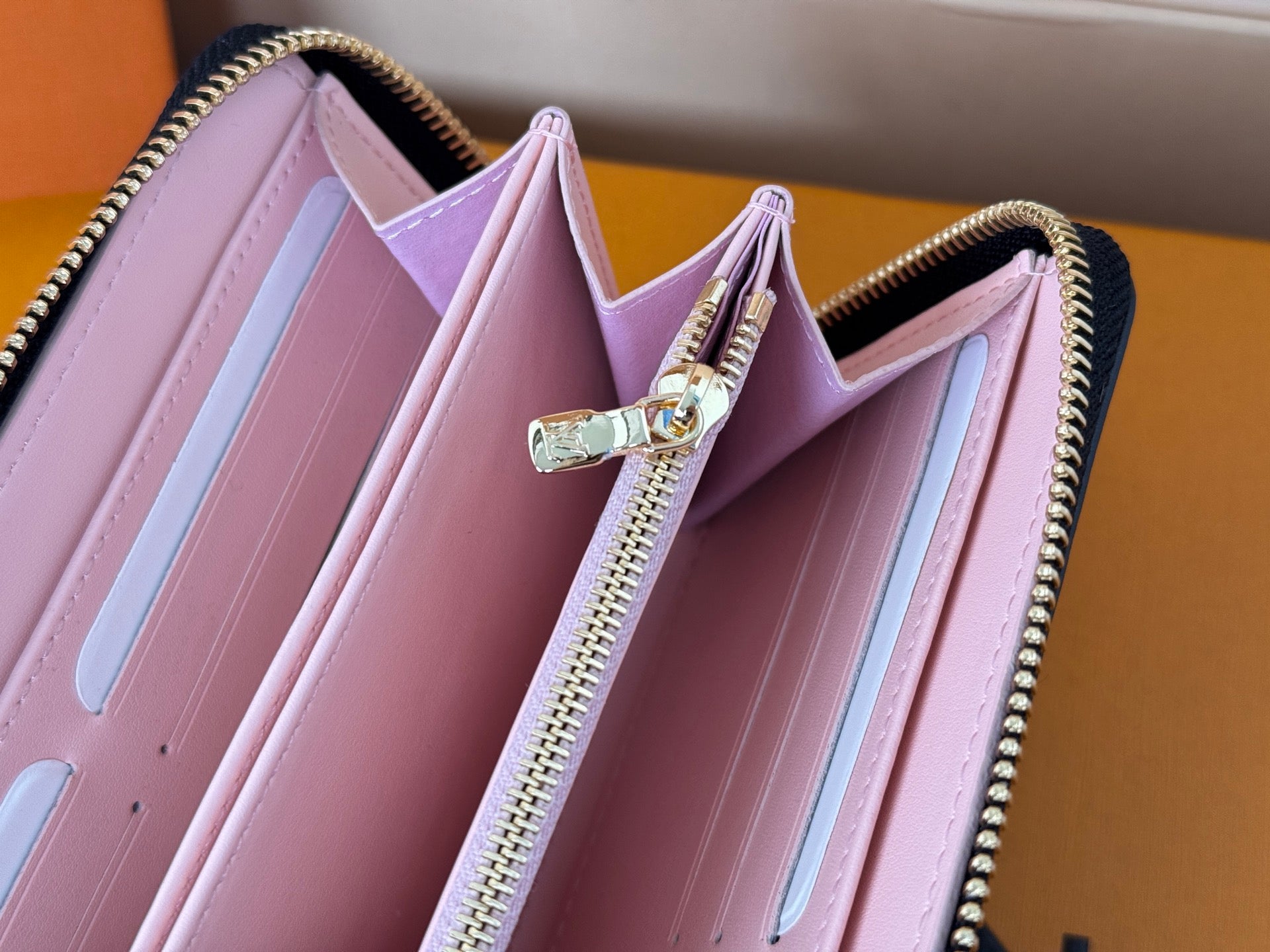 Louis Vuitton Black & Pink Monogram Wallet – Murakami 20th Anniversary Edition