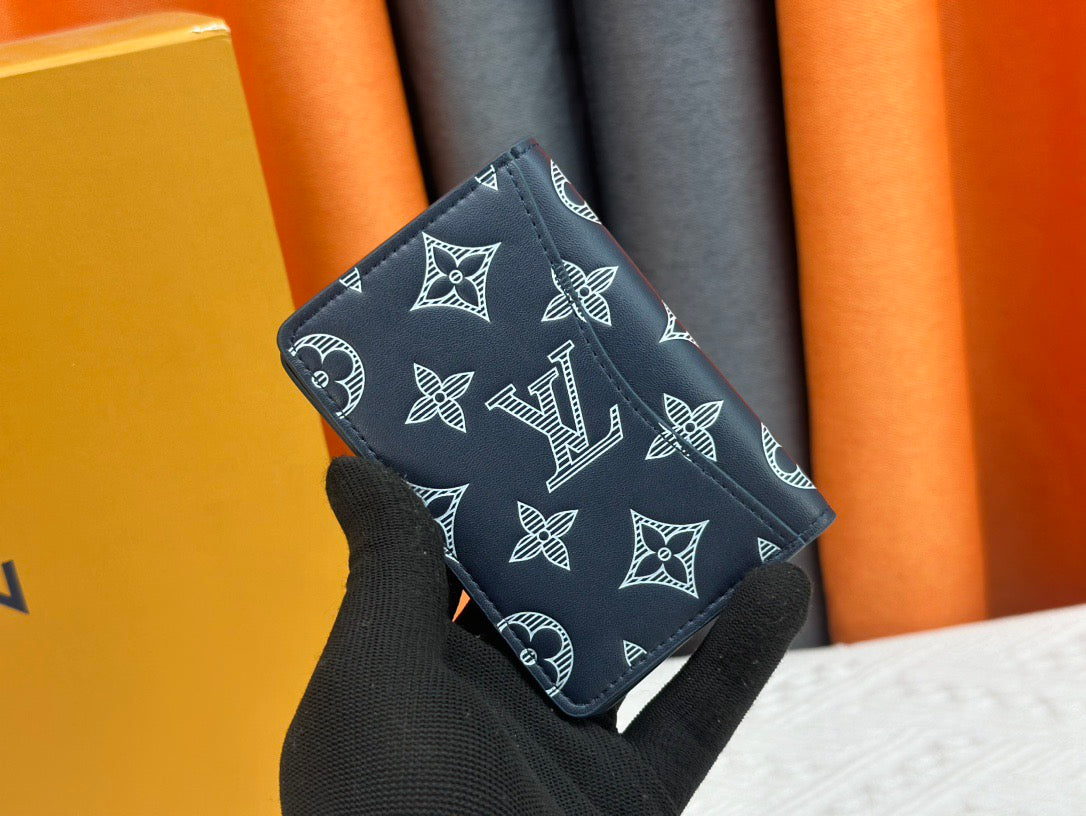 Louis Vuitton Blue Monogram Wallet – Classic Edition