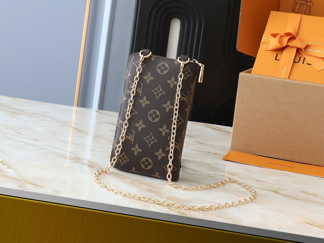 Louis Vuitton Classic Monogram Chain Bag – Gold Clasp Edition