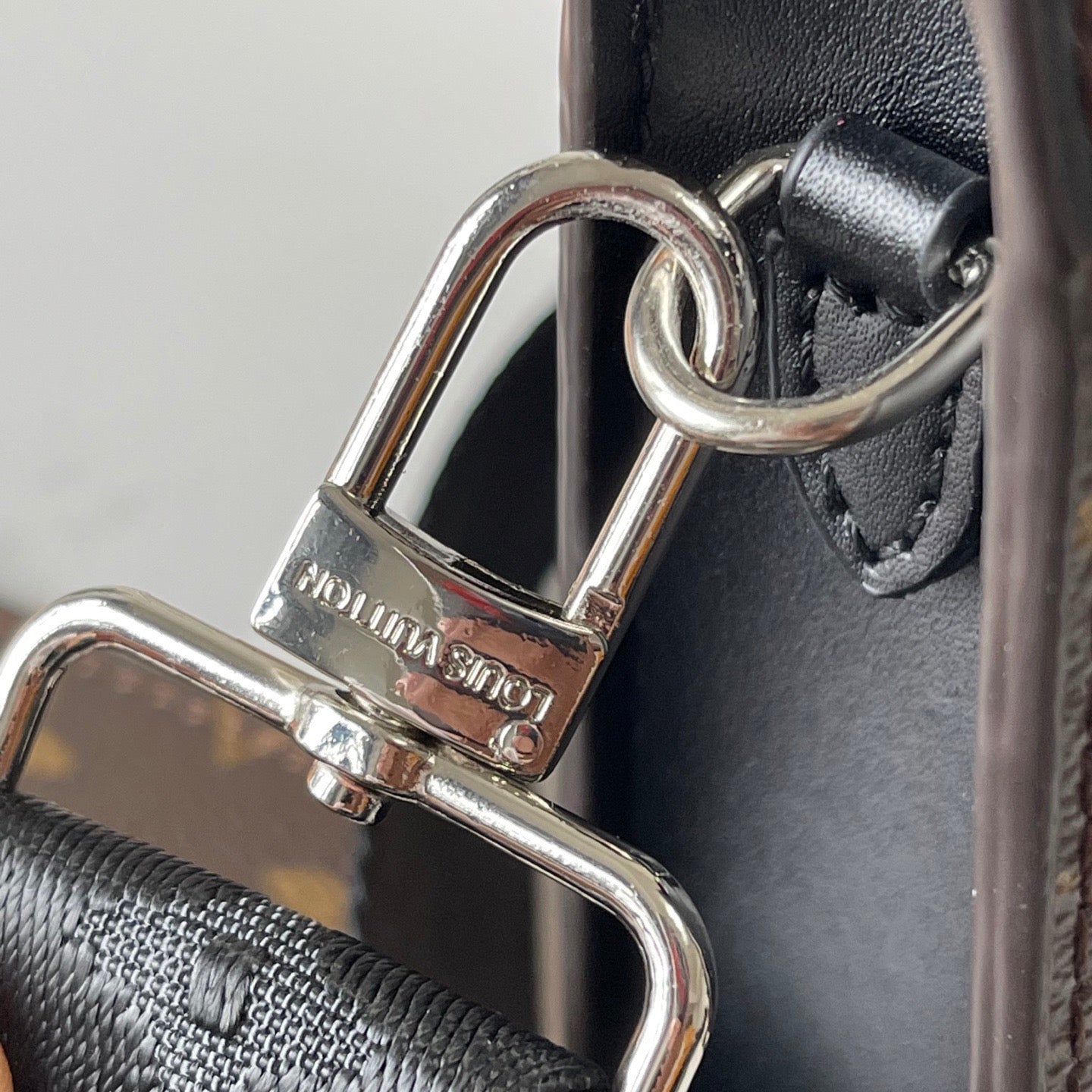 Louis Vuitton Monogram Pouch & Cardholder Set – Signature Canvas Edition