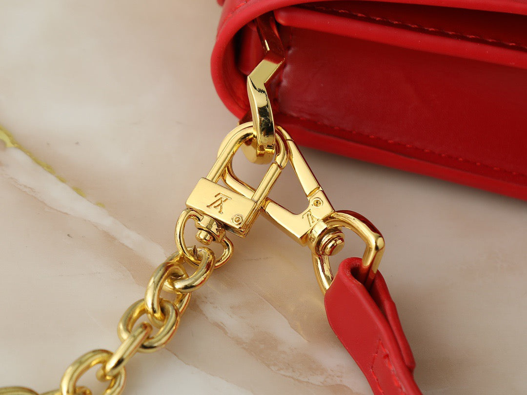 Yves Saint Laurent Flap Chain Handbag Collection – Signature YSL Series