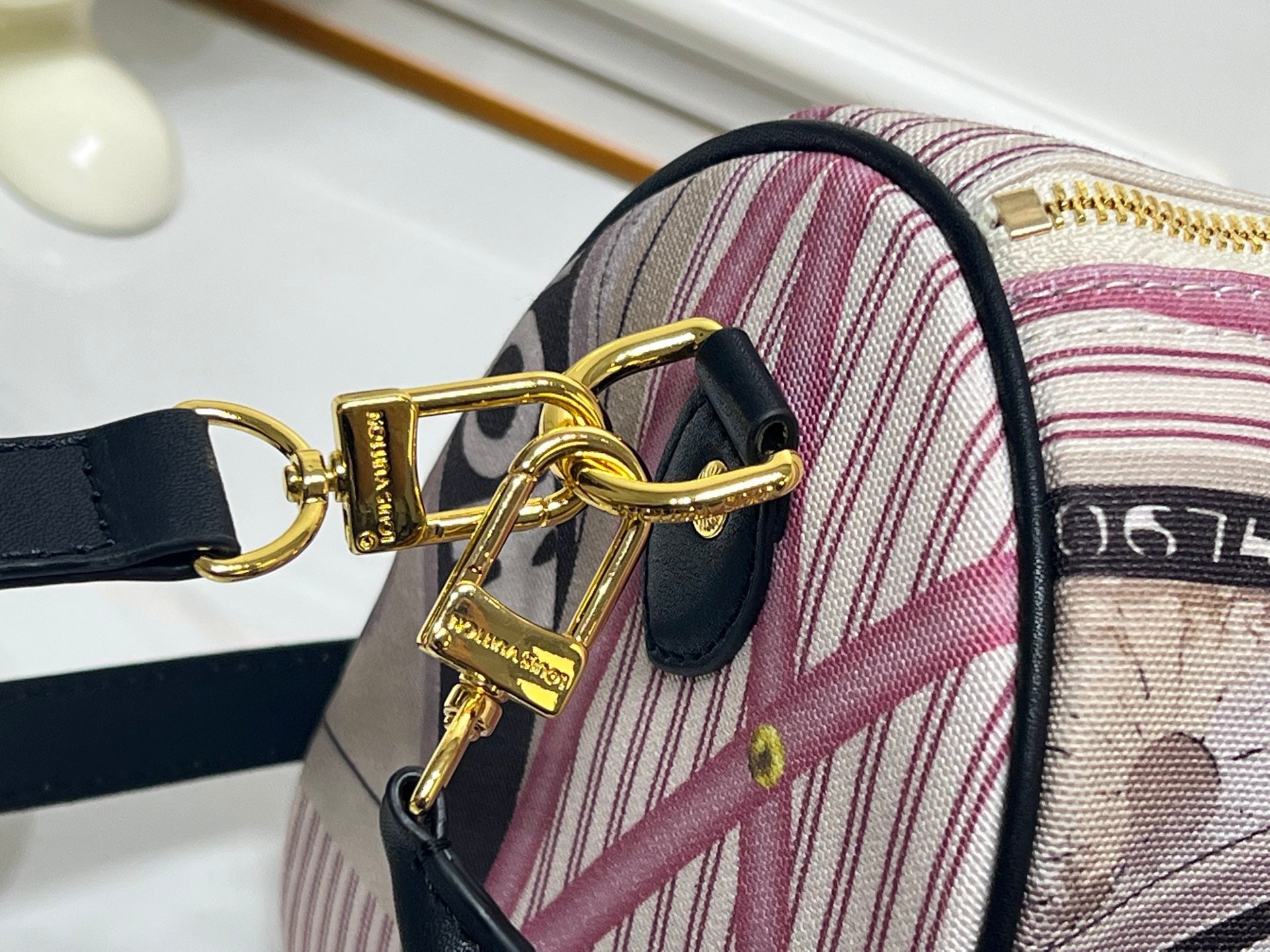 Louis Vuitton Vintage Print Handbag – Heritage Travel Edition