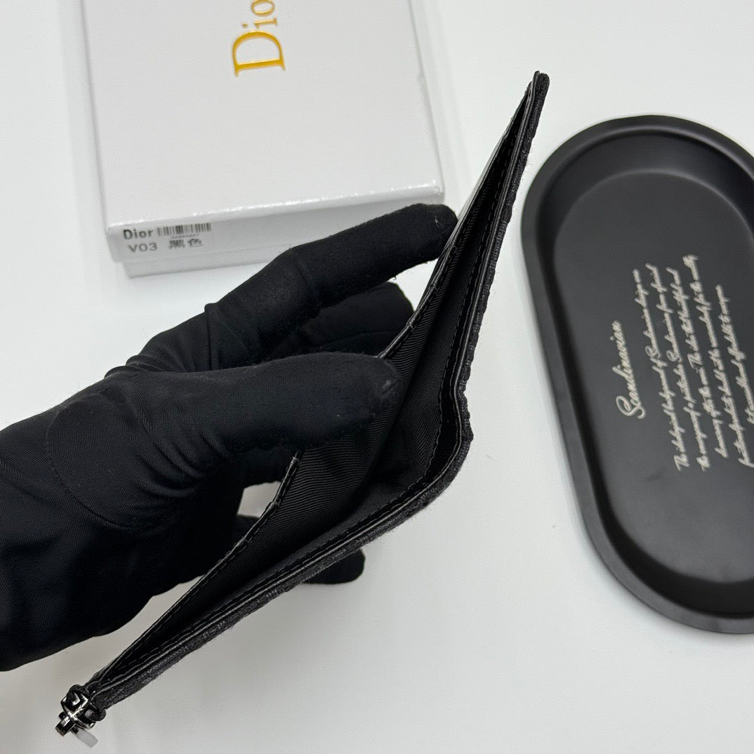 Christian Dior Monogram Zipper Wallet – Signature Logo Edition