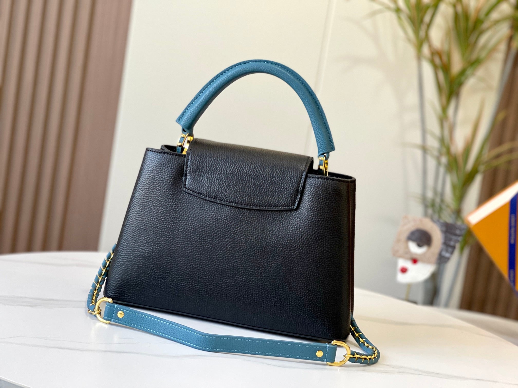 Louis Vuitton Structured Handbag Collection – Color Luxe Series