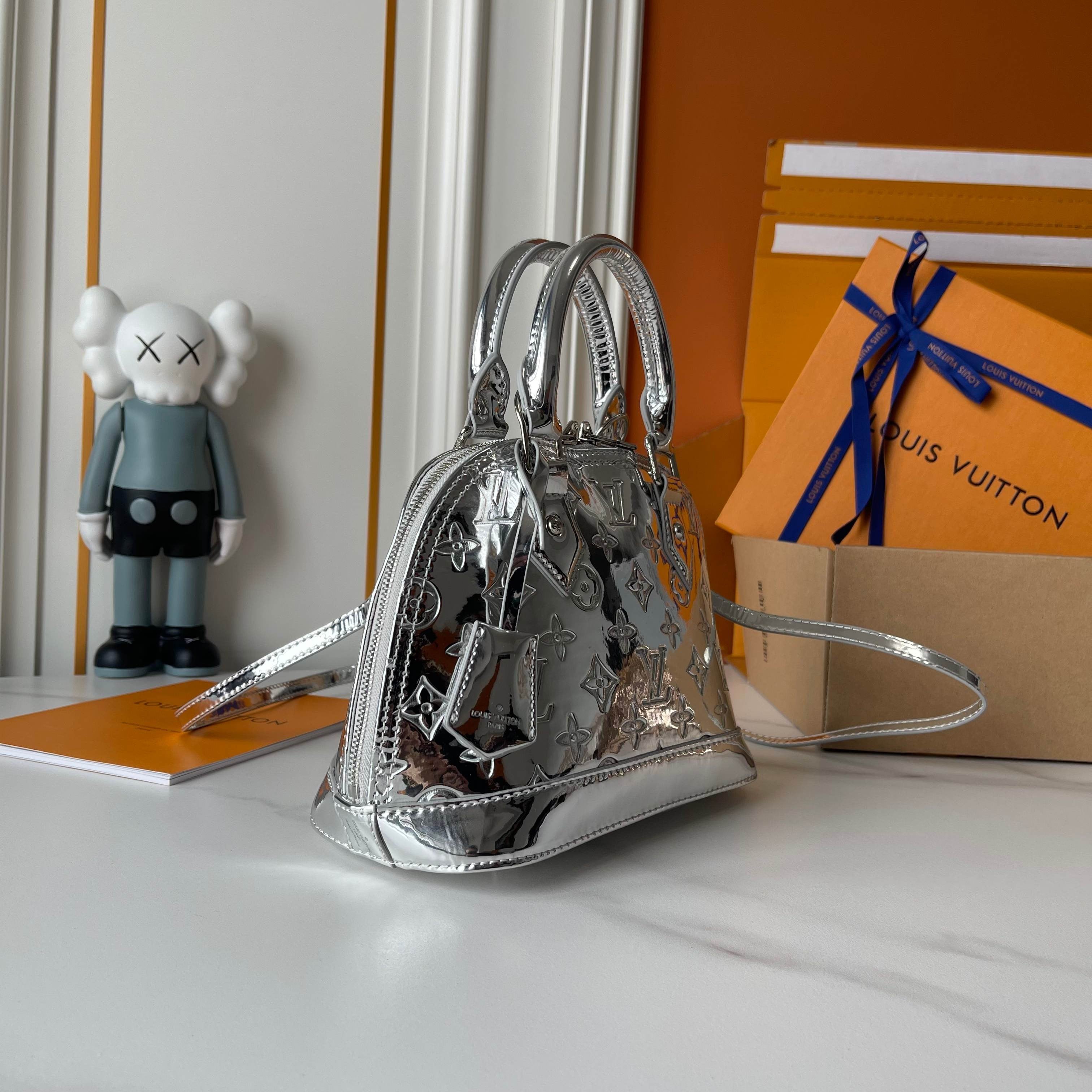 Louis Vuitton Metallic Dome Handbag Collection – Rose Gold & Silver Edition