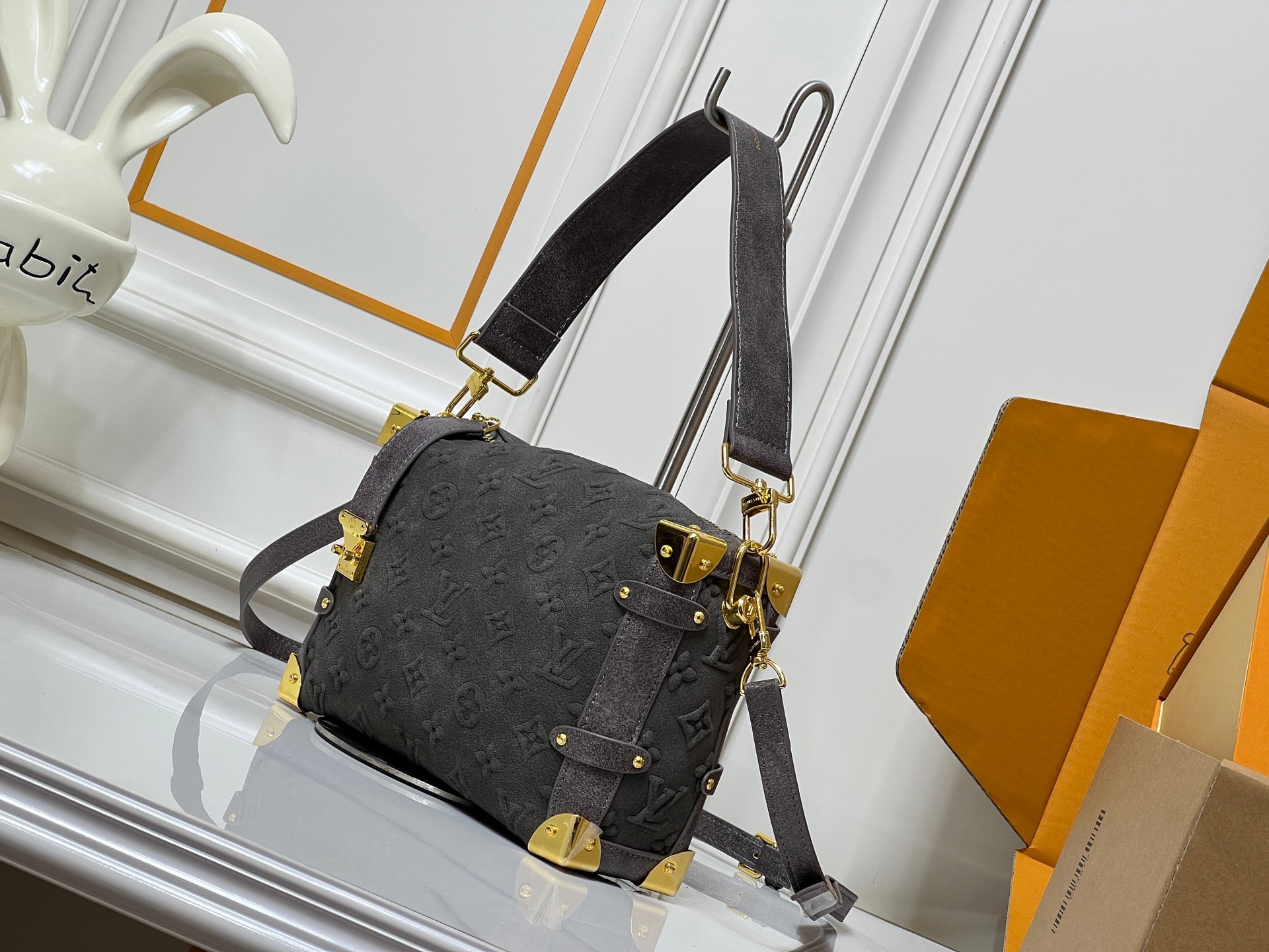 Louis Vuitton Structured Monogram Trunk Bag – Collector’s Vault Edition