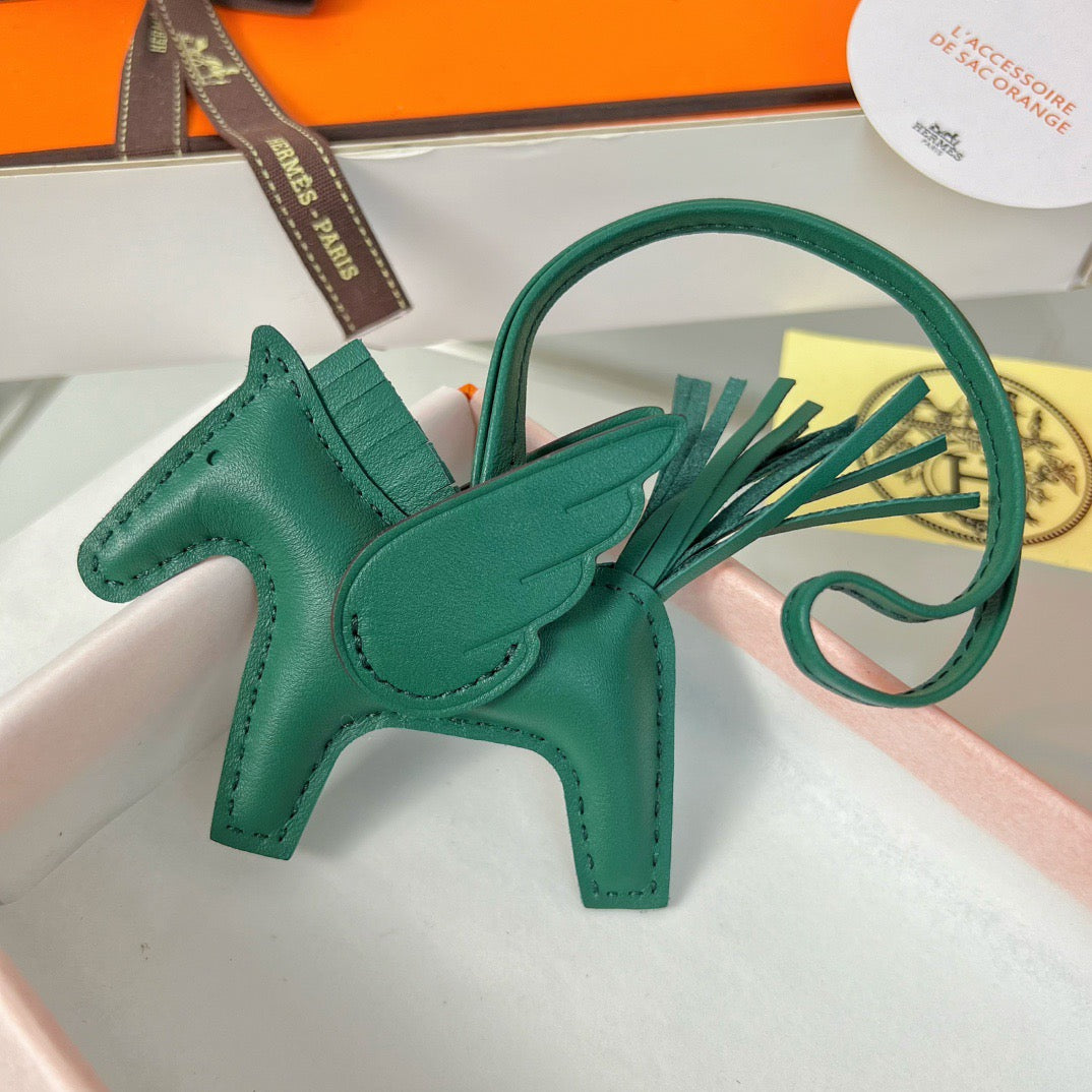 Hermès Rodeo Pegasus Touch Charm – Green, Cream & White Leather