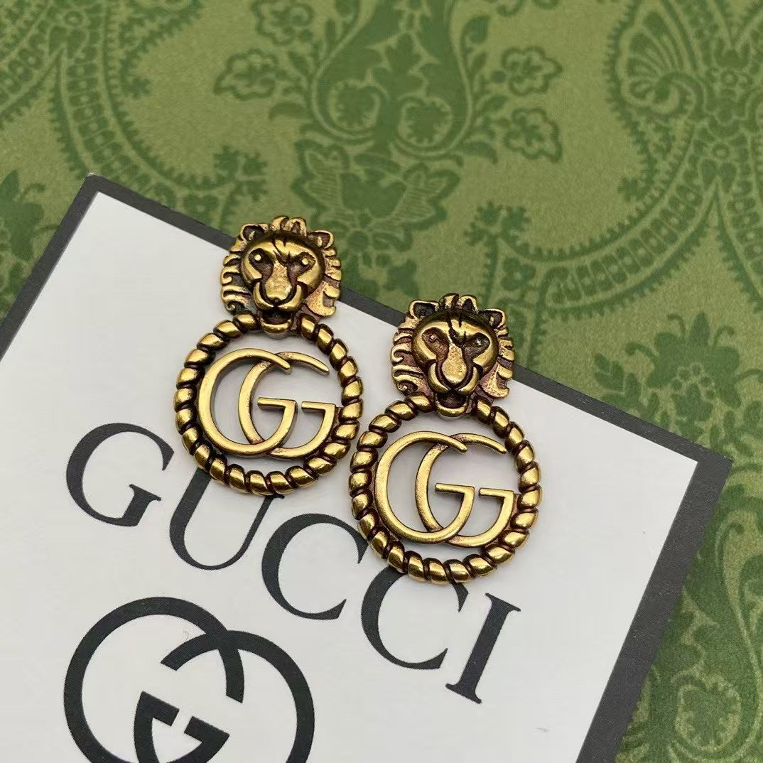 Gucci Lion Head Earrings – Gold-Tone Drop Design with Double-G Logo