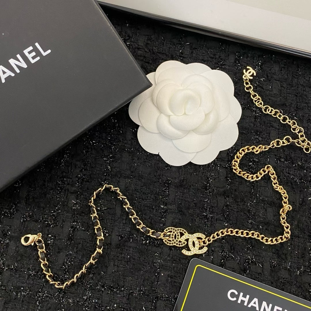 Chanel Gold Necklace – Interlocking CC Logo with Adjustable Chain & Signature Packaging