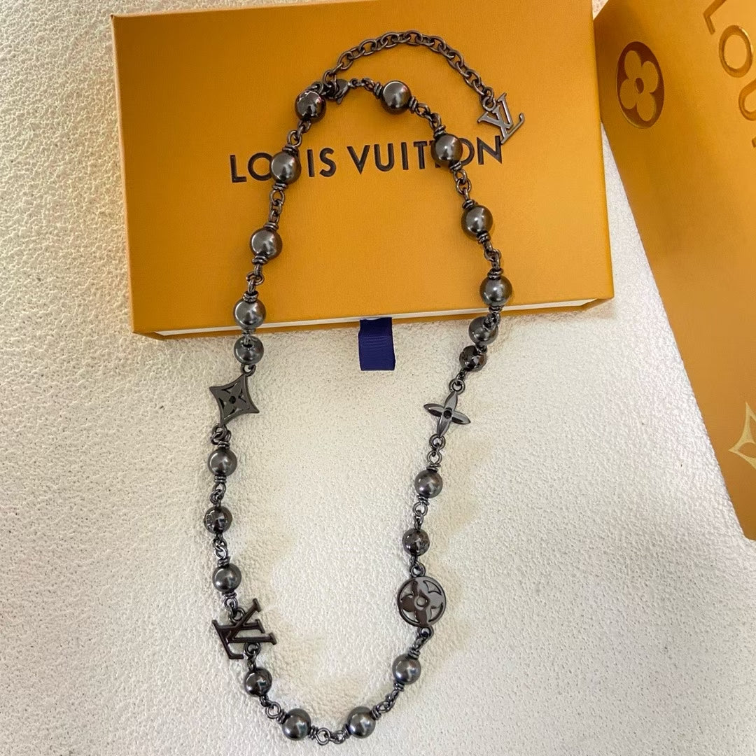 Louis Vuitton Pearl & Charm Jewelry Collection – Elegant Necklaces & Bracelets with LV Motifs