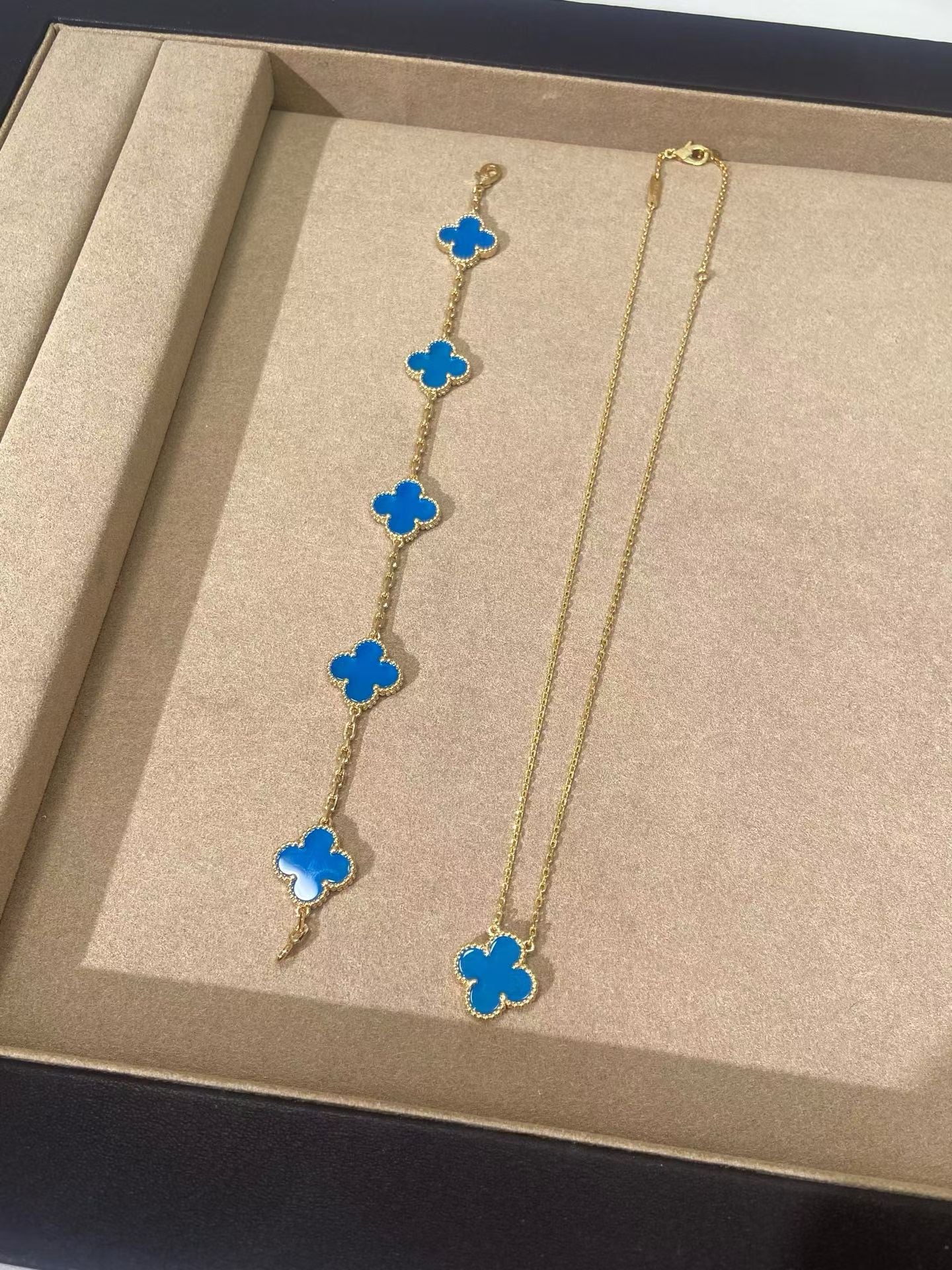 Clover Charm Necklace & Bracelet Set