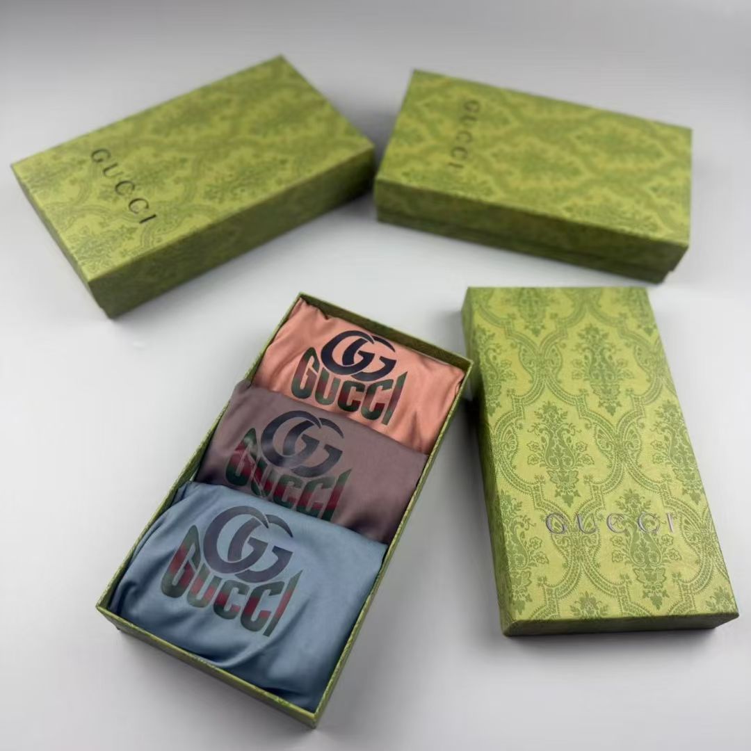 Gucci VentraBriefs – Logo Thigh Edition