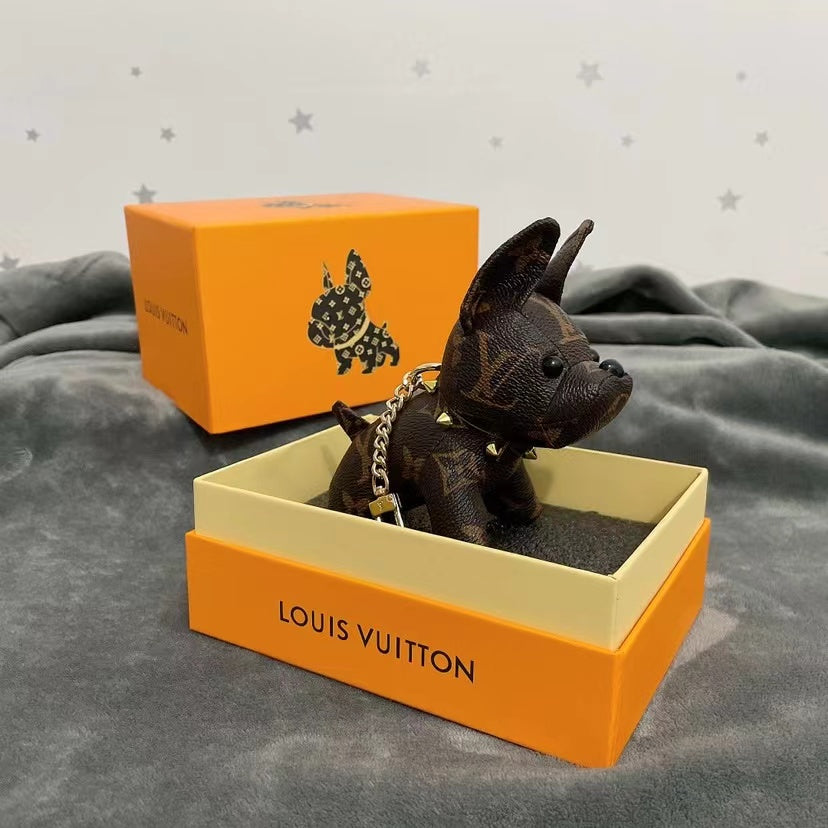 Louis Vuitton Designer Keychain Collection – Monogram Leather, Floral Charms & Iconic Animal Designs