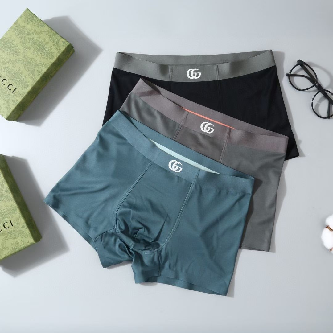 Gucci GGForm Briefs – Signature Monogram Edition