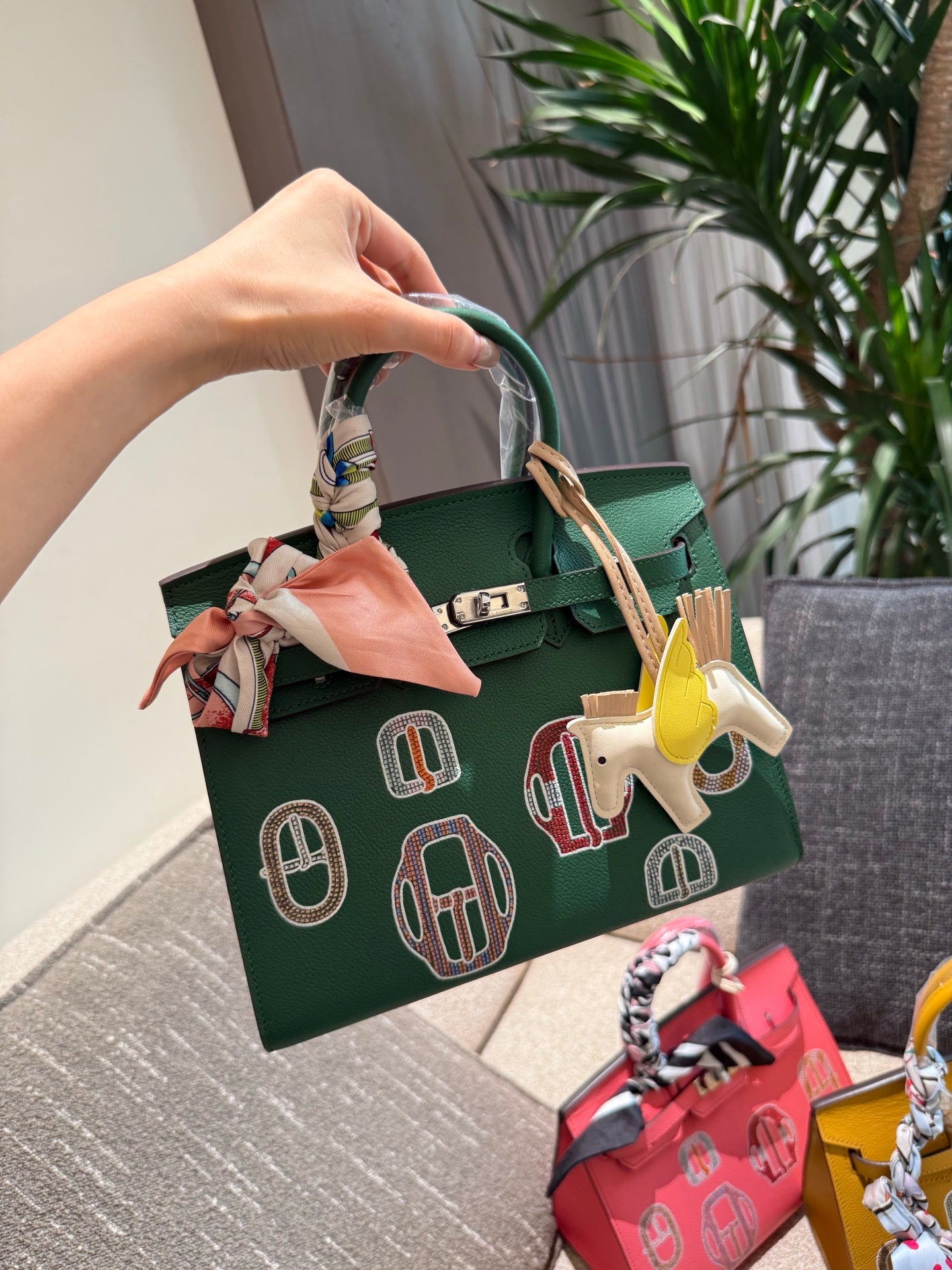 Hermès Birkin 25 – Goatskin Leather with Gold Hardware