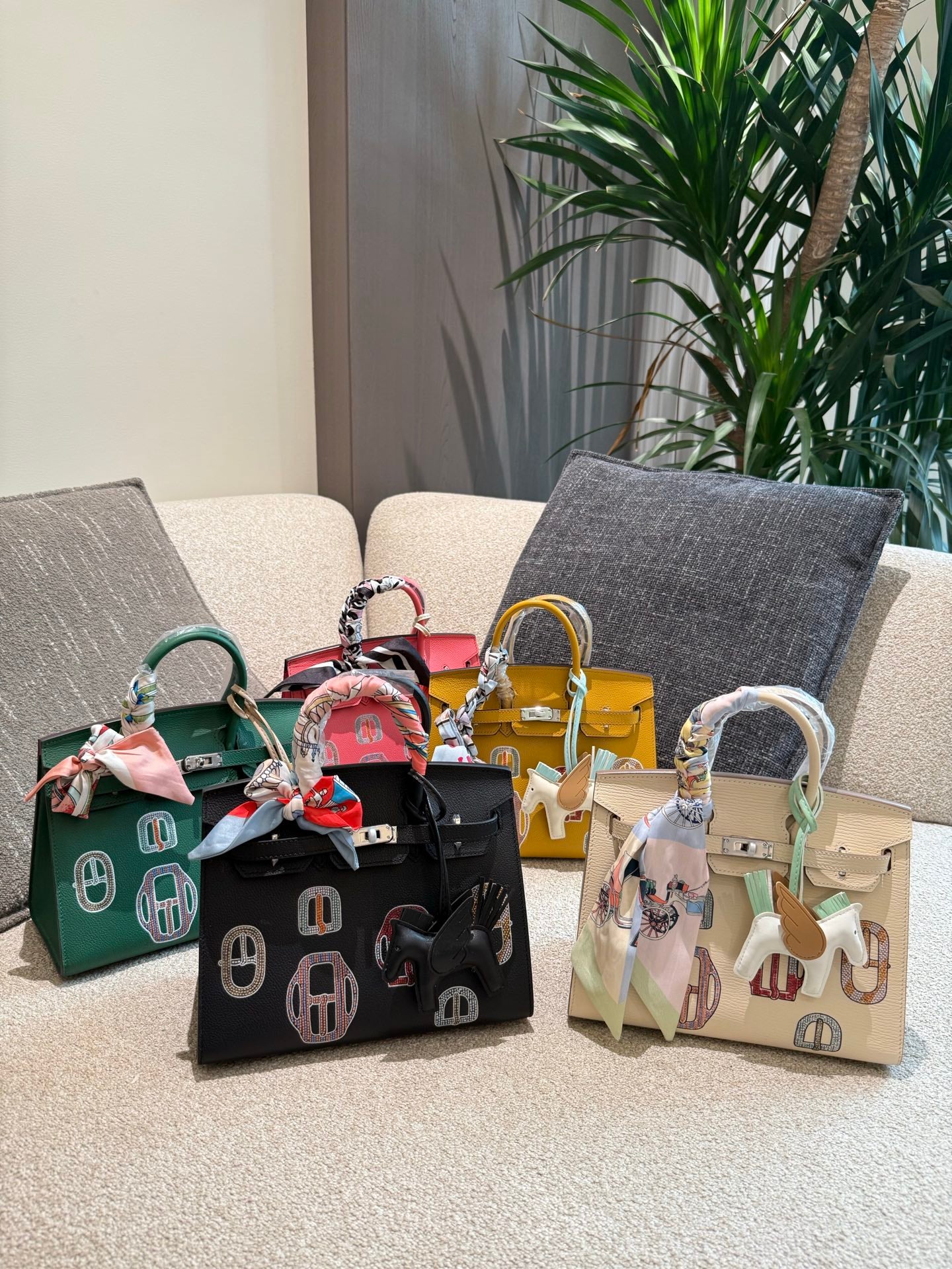 Hermès Birkin 25 – Goatskin Leather with Gold Hardware