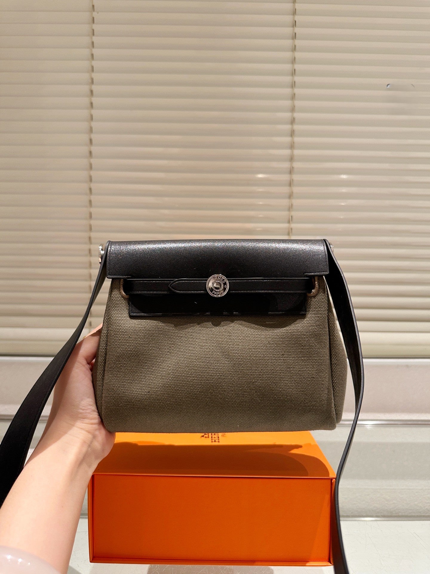 Hermès Herbag Zip 31 – Canvas & Leather with Kelly Clasp