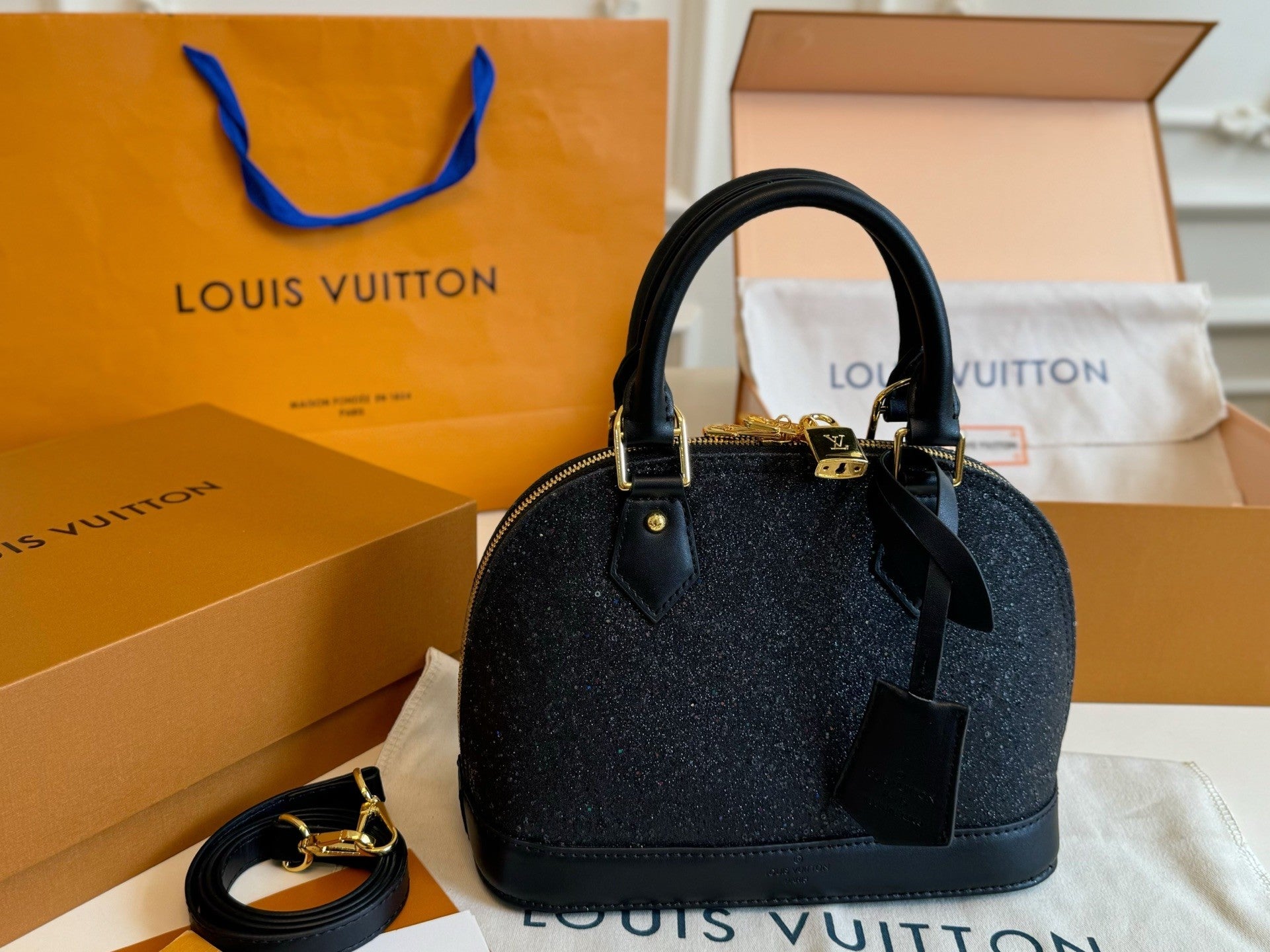 Louis Vuitton Glitter Dome Handbag – Structured Design with Gold Hardware & Color Accents