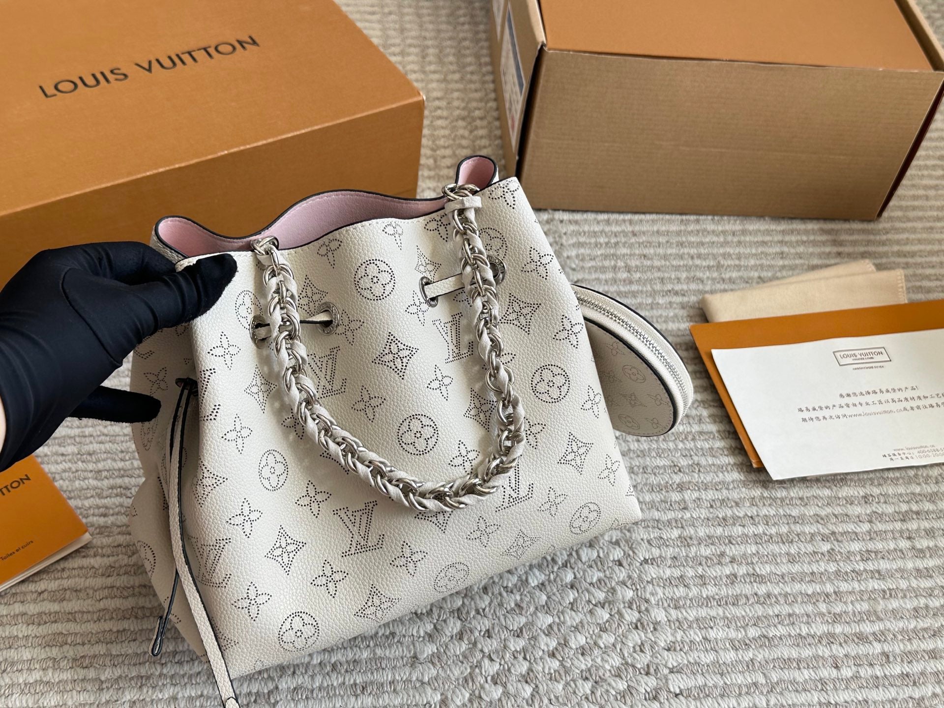 Louis Vuitton Chain Shoulder Bag