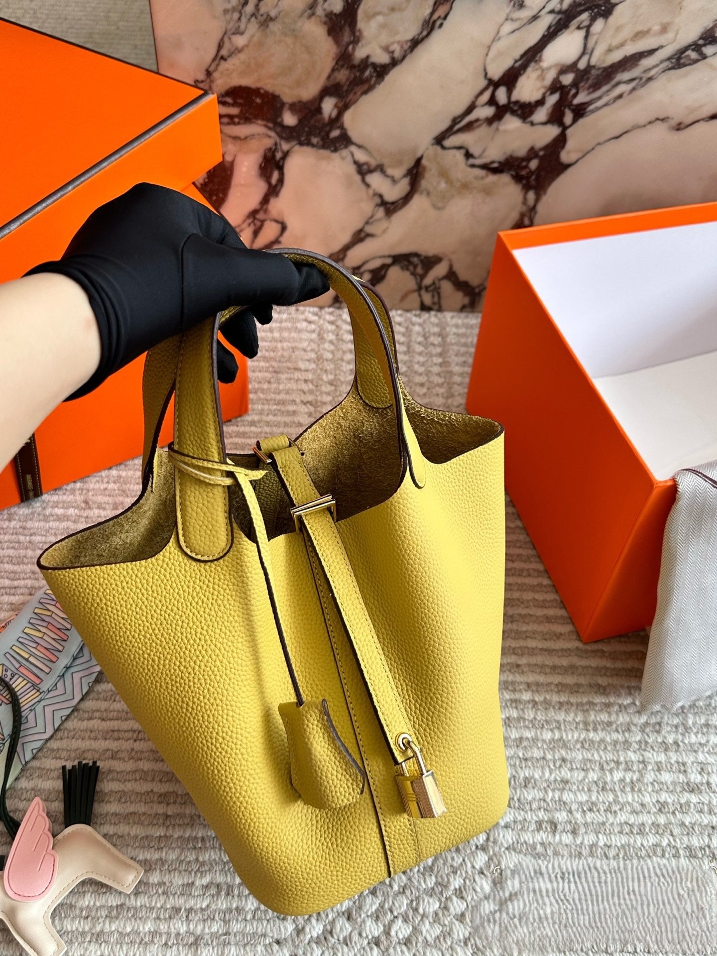 Hermès Picotin Lock 18 – Basket Bag in TC Leather with Gold Hardware